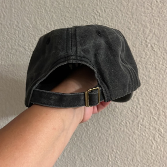 Mama & Mini Caps - Picture 2 of 5